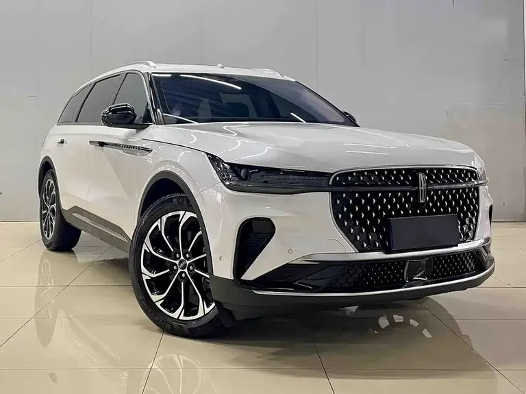 Lincoln Nautilus 2.0 T 4 WD Supreme Wise