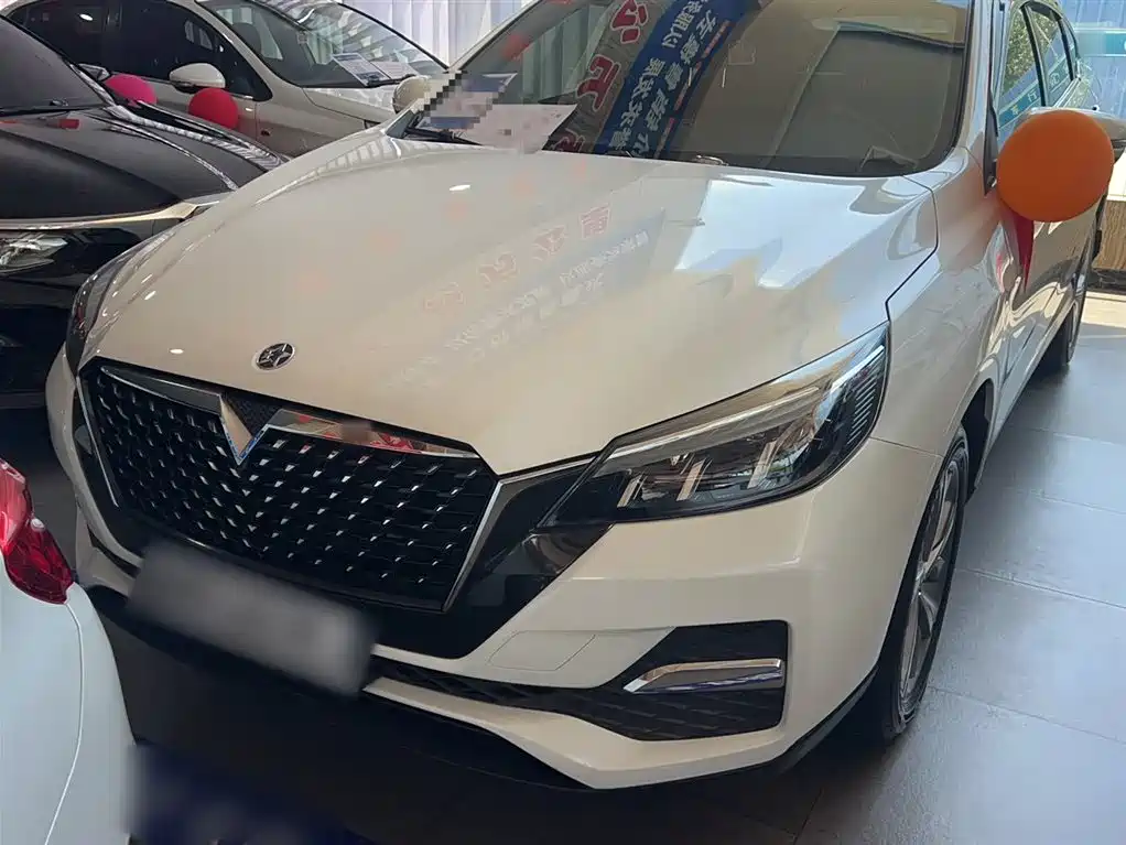 Venucia T90 启辰T90 2020款 2.0 L CVT智联畅行版