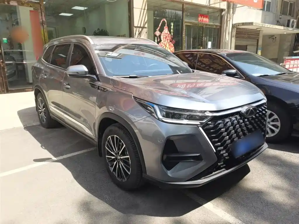 Tiggo 8 PRO Champion 290 T 2 WD Shine 5-seat