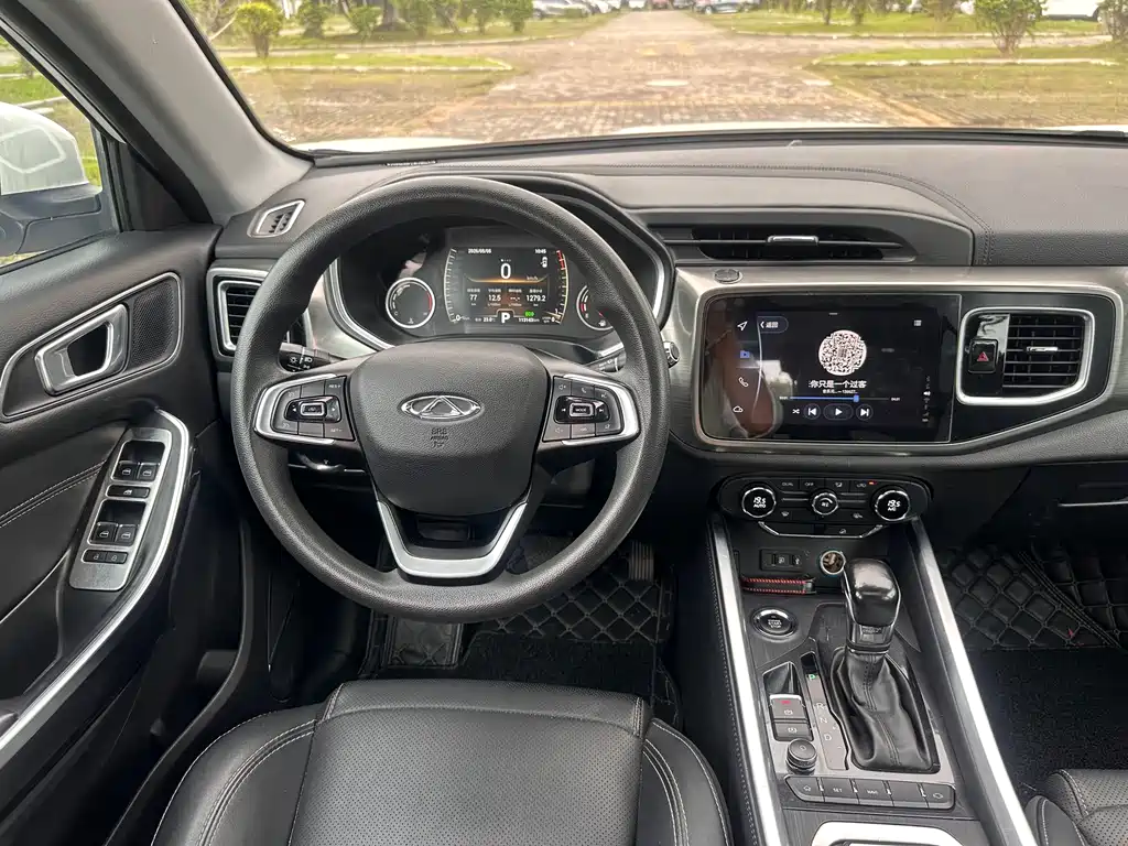Tiggo 8 1.5 TCI Auto Luxury 5-seat