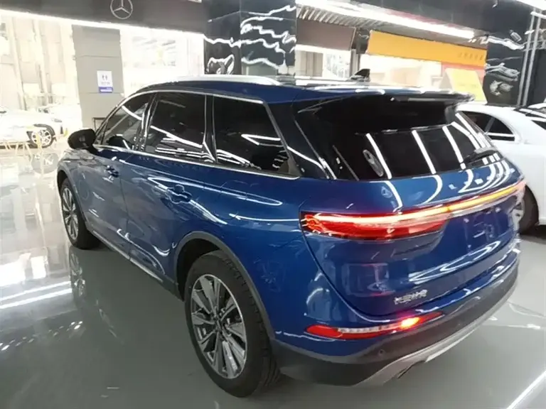 Lincoln Corsair 2.0 T 2 WD Graceful