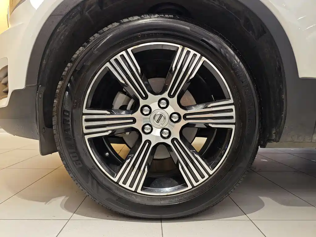 Volvo XC40 T3 Smart Vision Luxury
