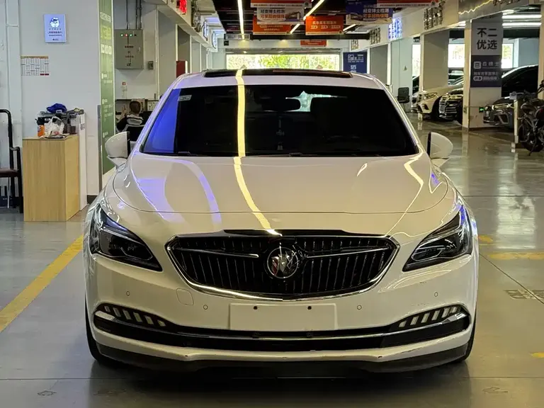 Buick LaCrosse 20 T Luxury