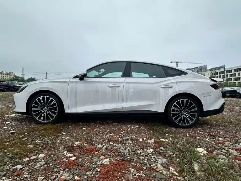 MG7 1.5 T DCT Supreme Beauty Luxury