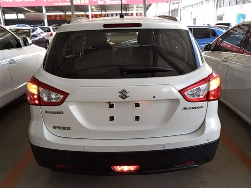 S-Cross 锋驭 2014款 1.6 L 手动两驱进取型