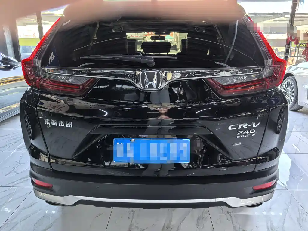Honda CR-V 240 TURBO CVT 2 WD Style