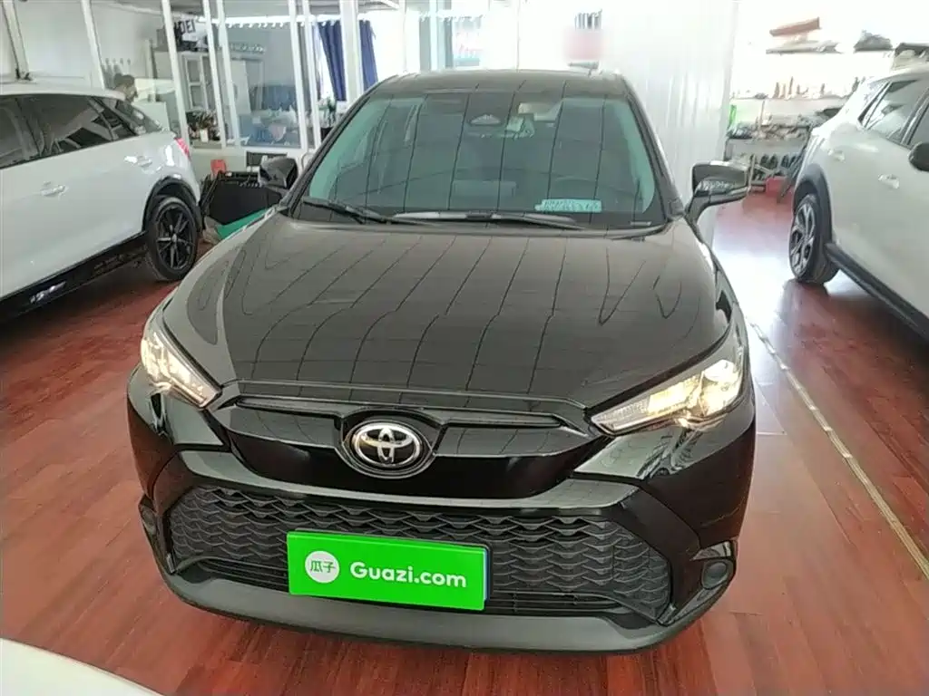 Frontlander 2.0 L CVT Leading