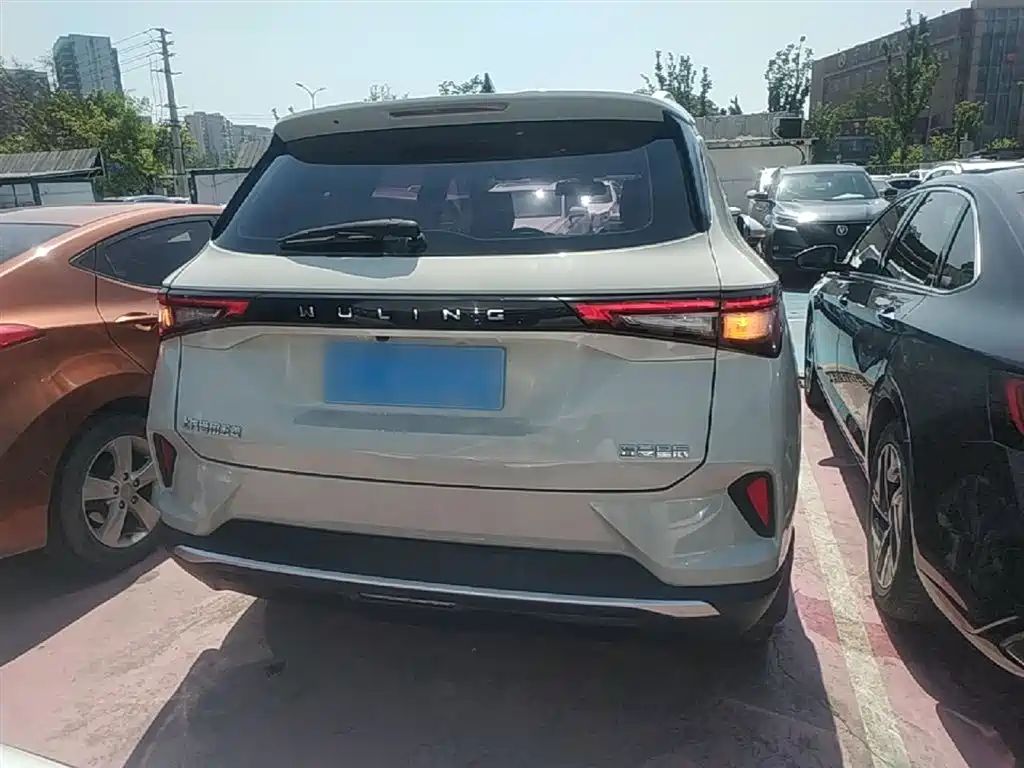 Wuling Xingchen 1.5 T Manual Star Joy
