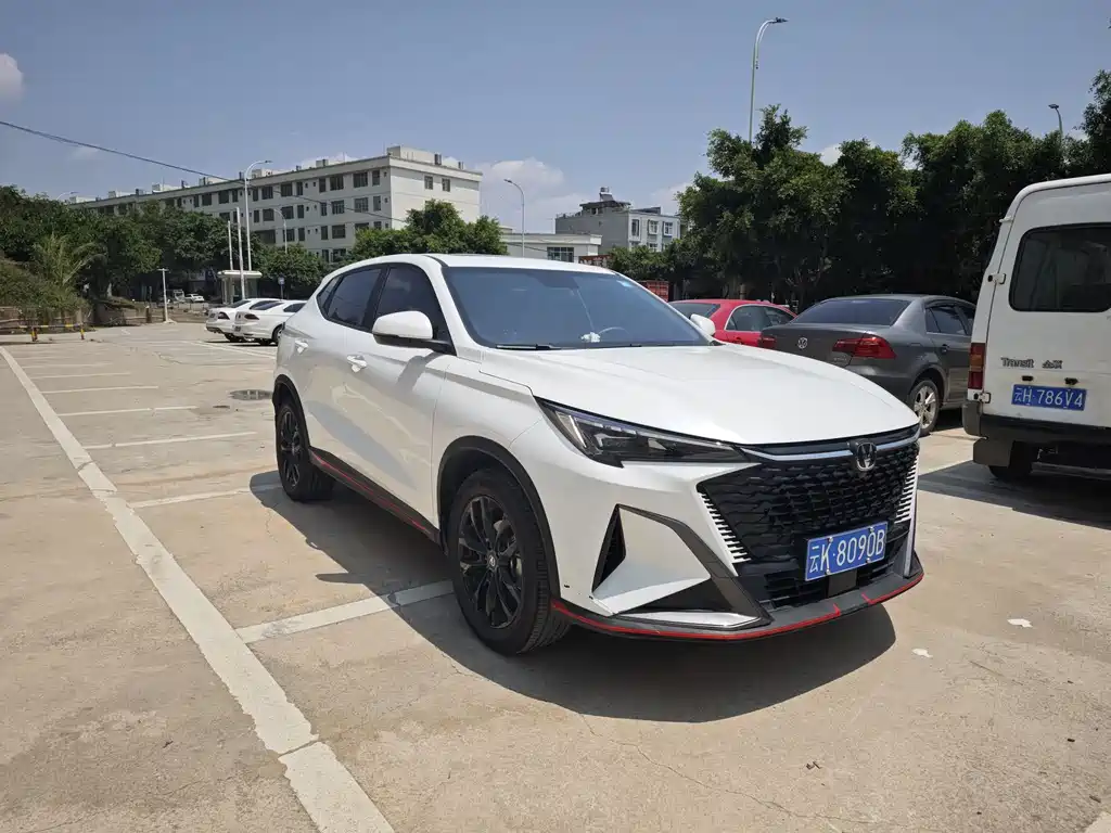 Changan X5 PLUS 1.5 T DCT Pioneer