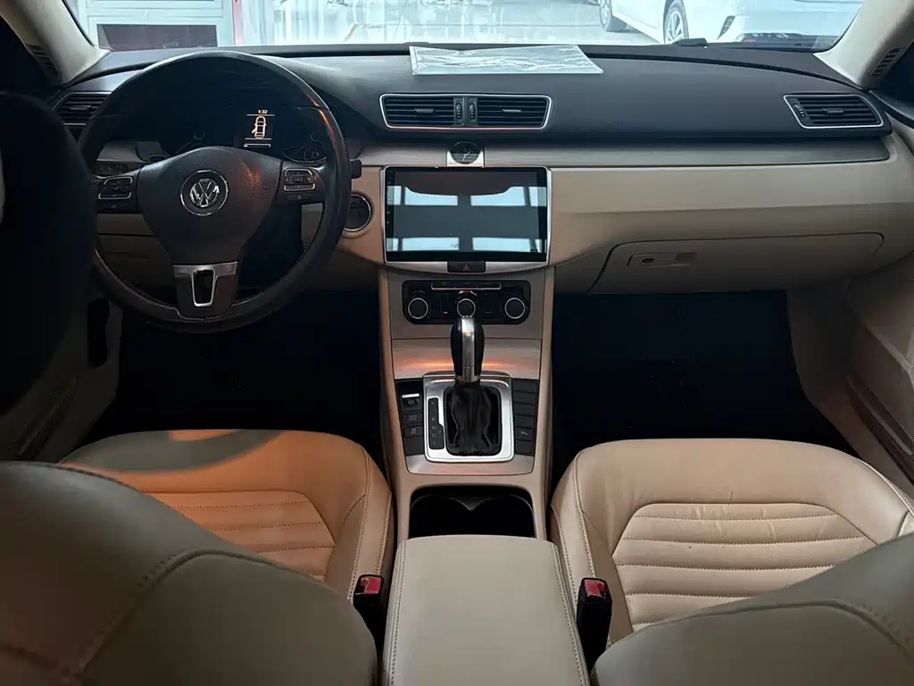 Magotan 1.8 TSI Leading