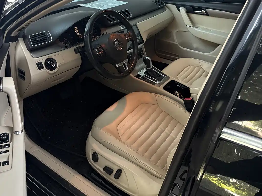 Magotan 1.8 TSI Leading