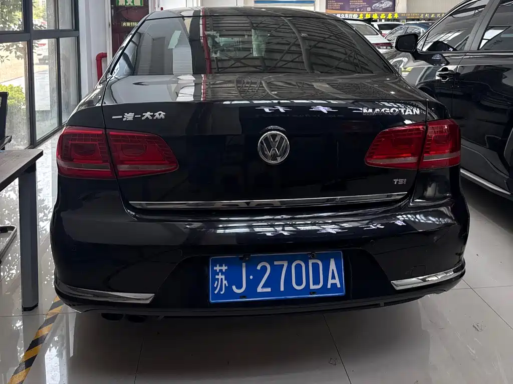 Magotan 1.8 TSI Leading