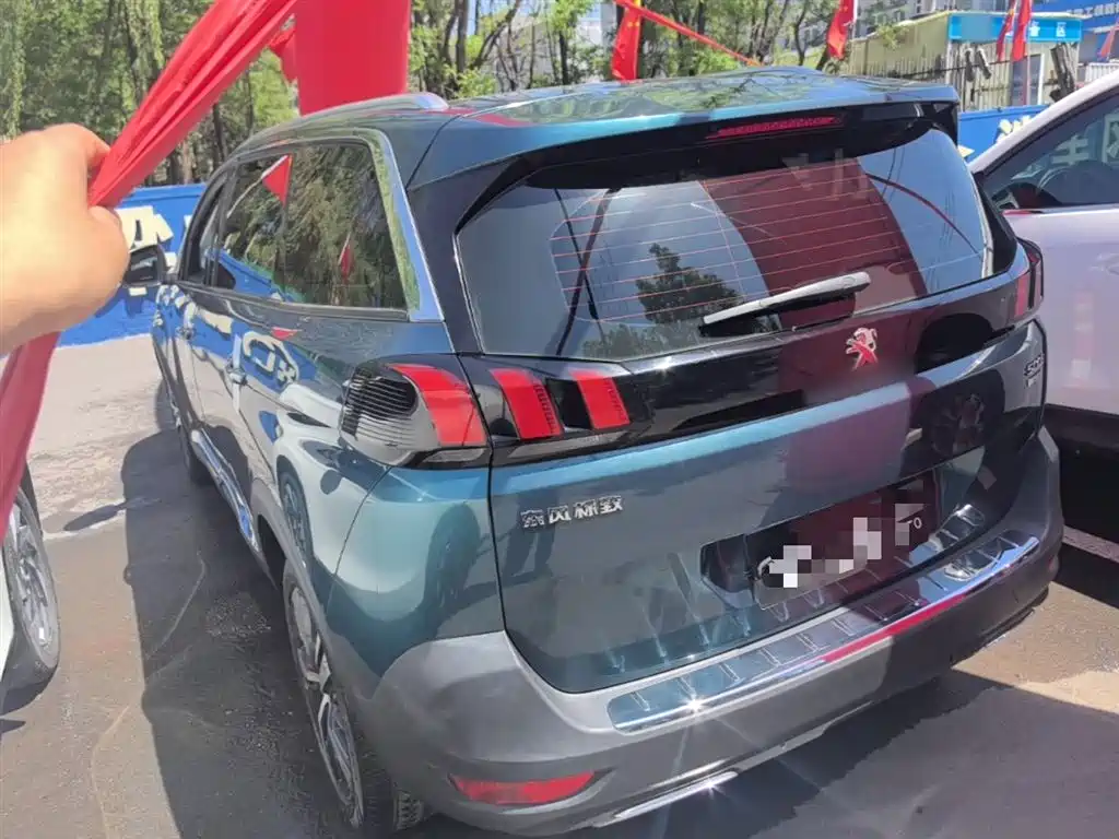 Peugeot 5008 350 THP 5-seat Elite
