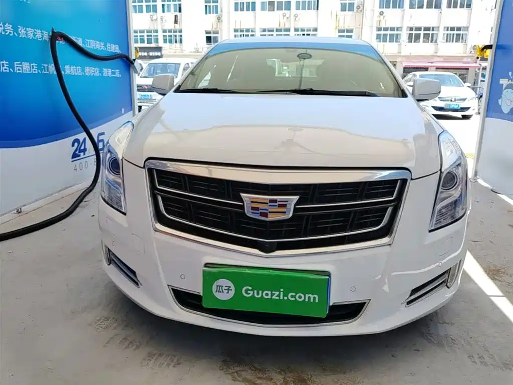 Cadillac XTS 28 T Elite