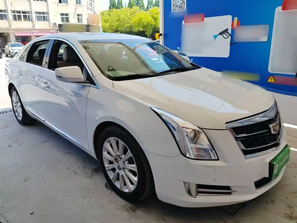 Cadillac XTS 28 T Elite