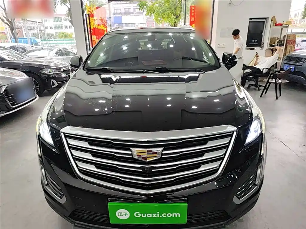 Cadillac XT5 Anniversary Celebration 25 T Luxury