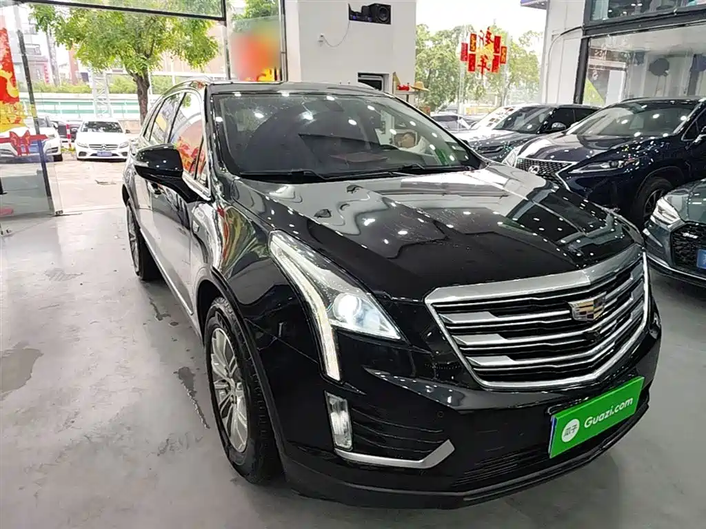 Cadillac XT5 Anniversary Celebration 25 T Luxury