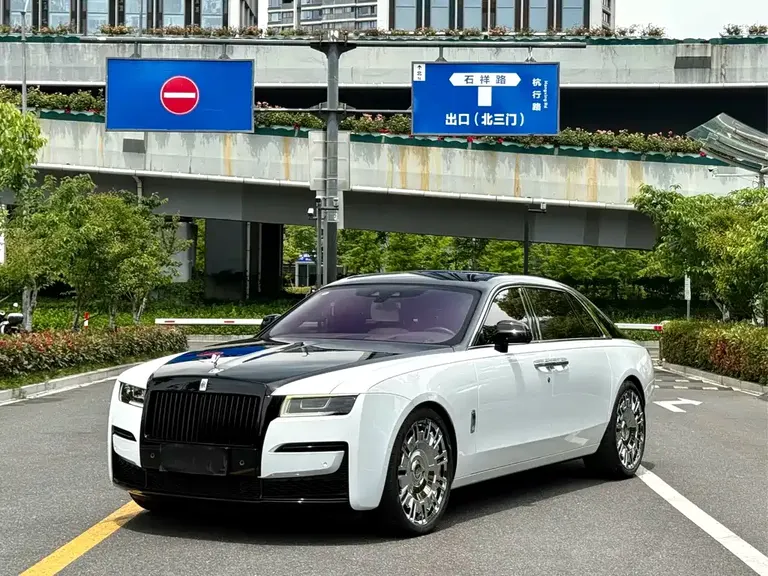 Rolls-Royce Ghost 6.7 T LWB Range