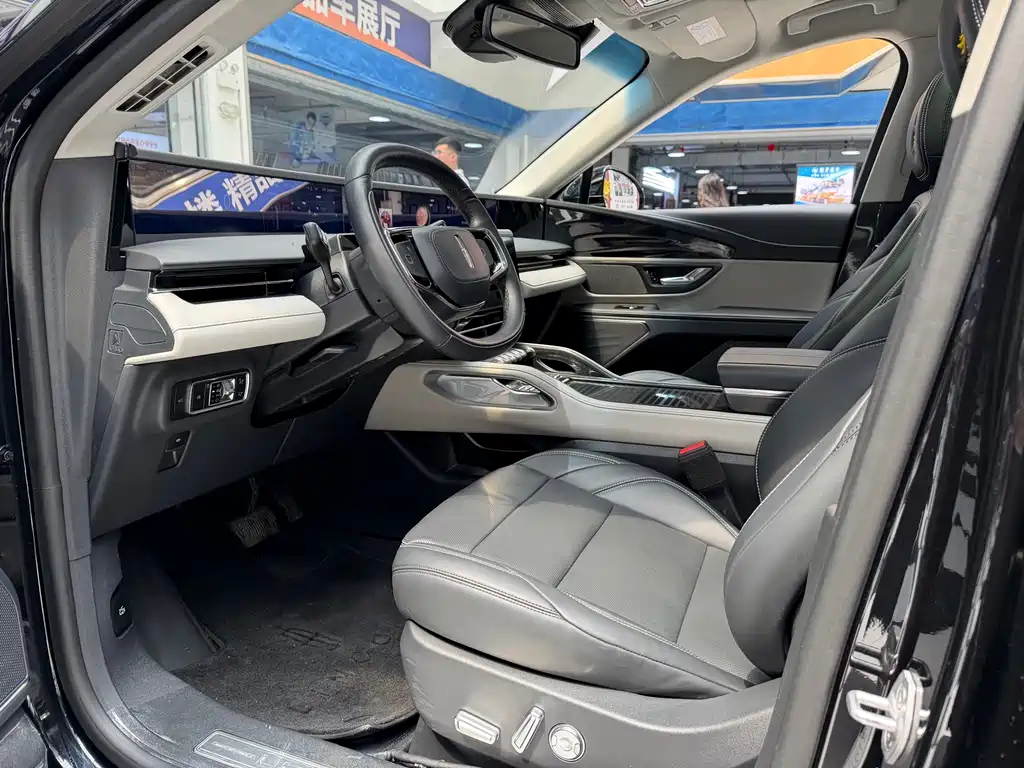 Nautilus 2.0 T 4 WD Comfort Supreme