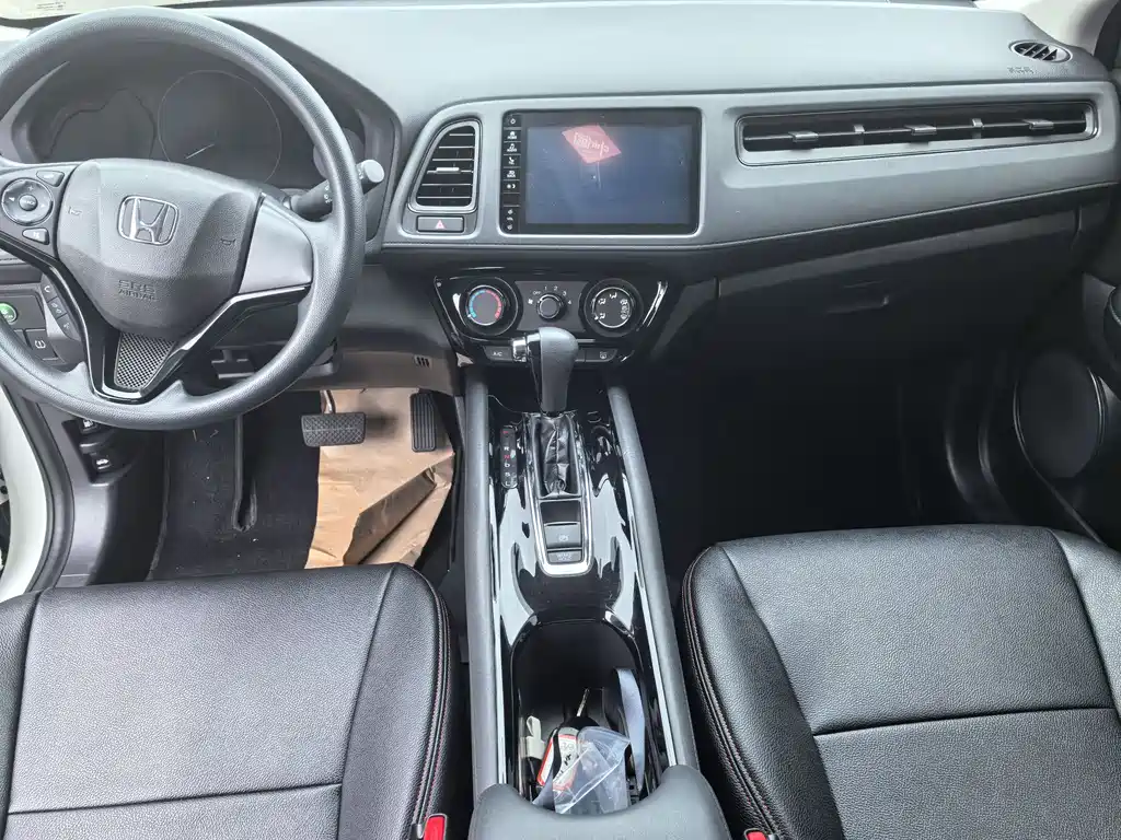 Vezel 1.5 L CVT Pioneer