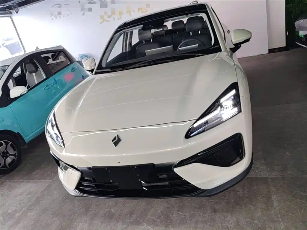 Baojun Yunhai 宝骏云海 2026款 140 km 插混标准版