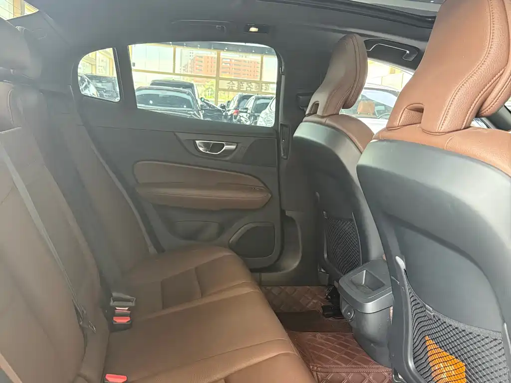 Volvo S60 B4 Smart Ease Luxury