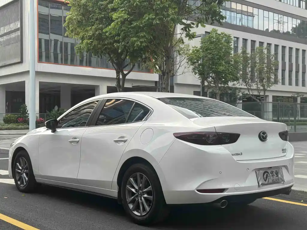 Mazda 3 Axela 2.0 L Auto Quality Dazzle