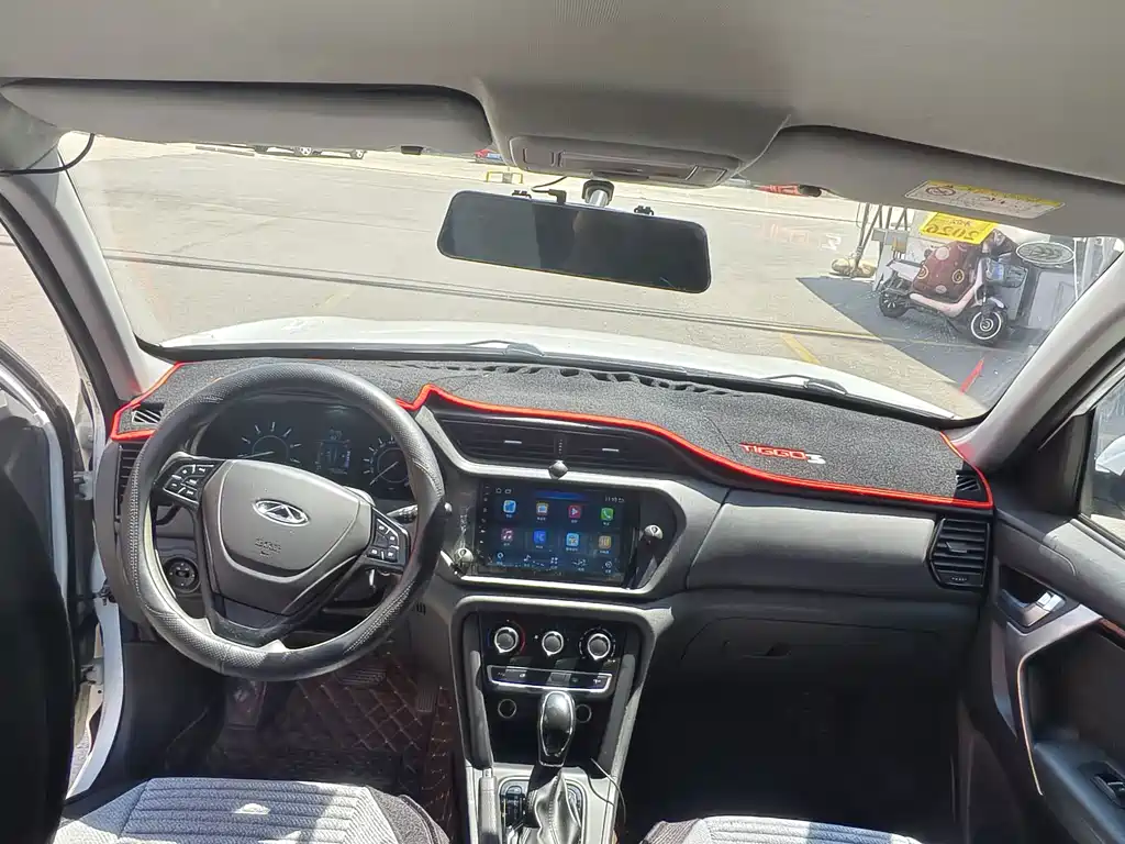 Tiggo 3 1.6 L CVT Style