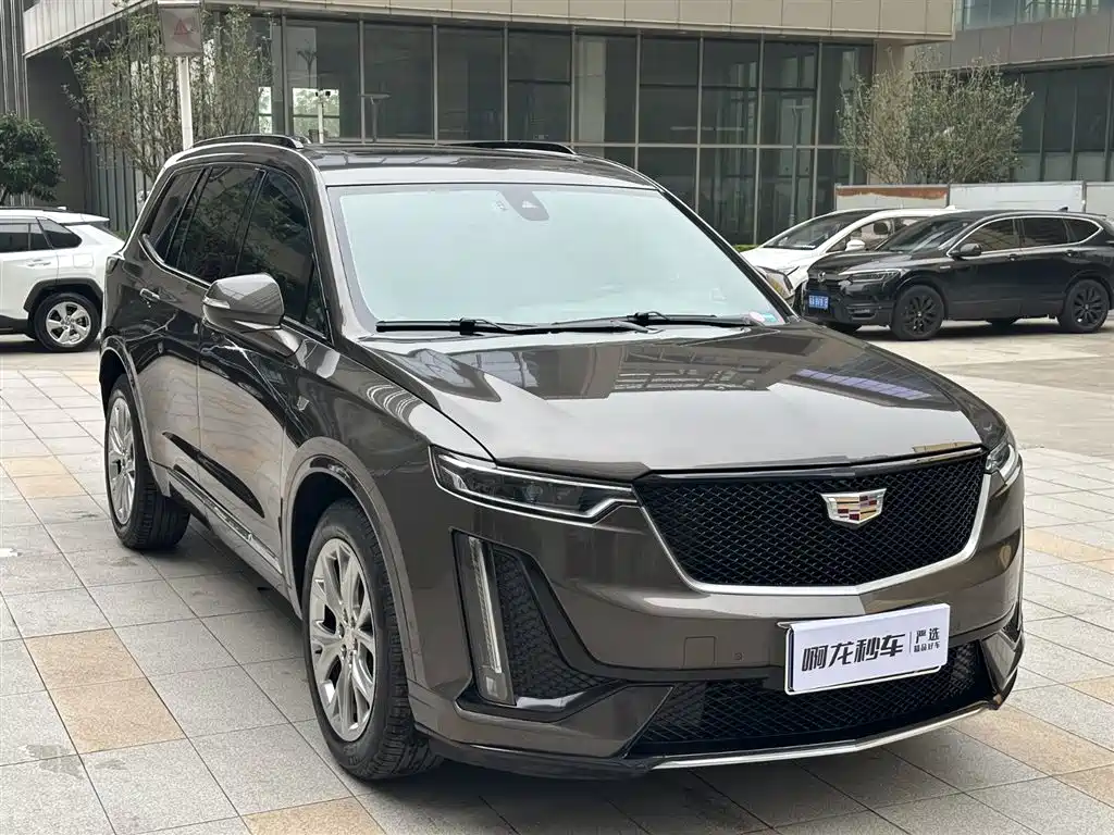 Cadillac XT6 凯迪拉克XT6 2020款 28 T 六座四驱豪华运动型