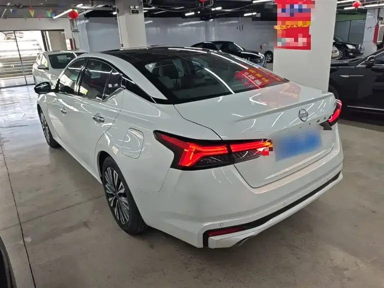 Nissan Teana 2.0 L XL-TLS Joy