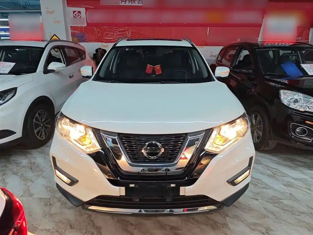 X-Trail 2.5 L CVT Connected Luxury 4 WD