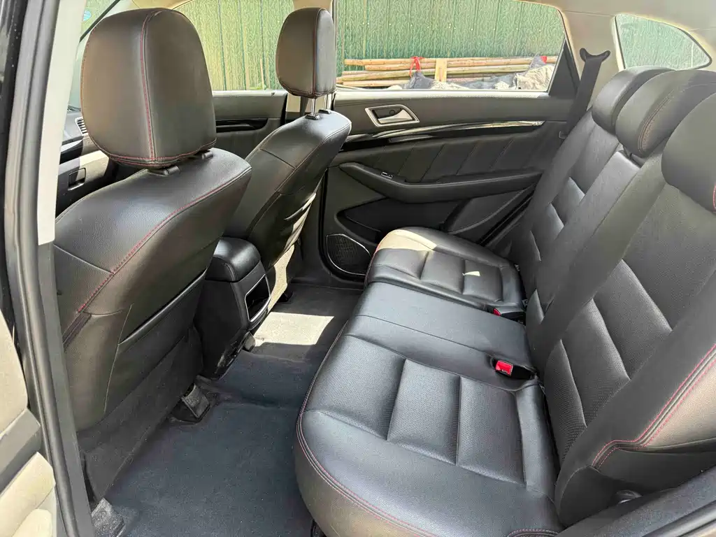 Leopaard CS10 猎豹CS10 2017款 1.5 T 手动精英型
