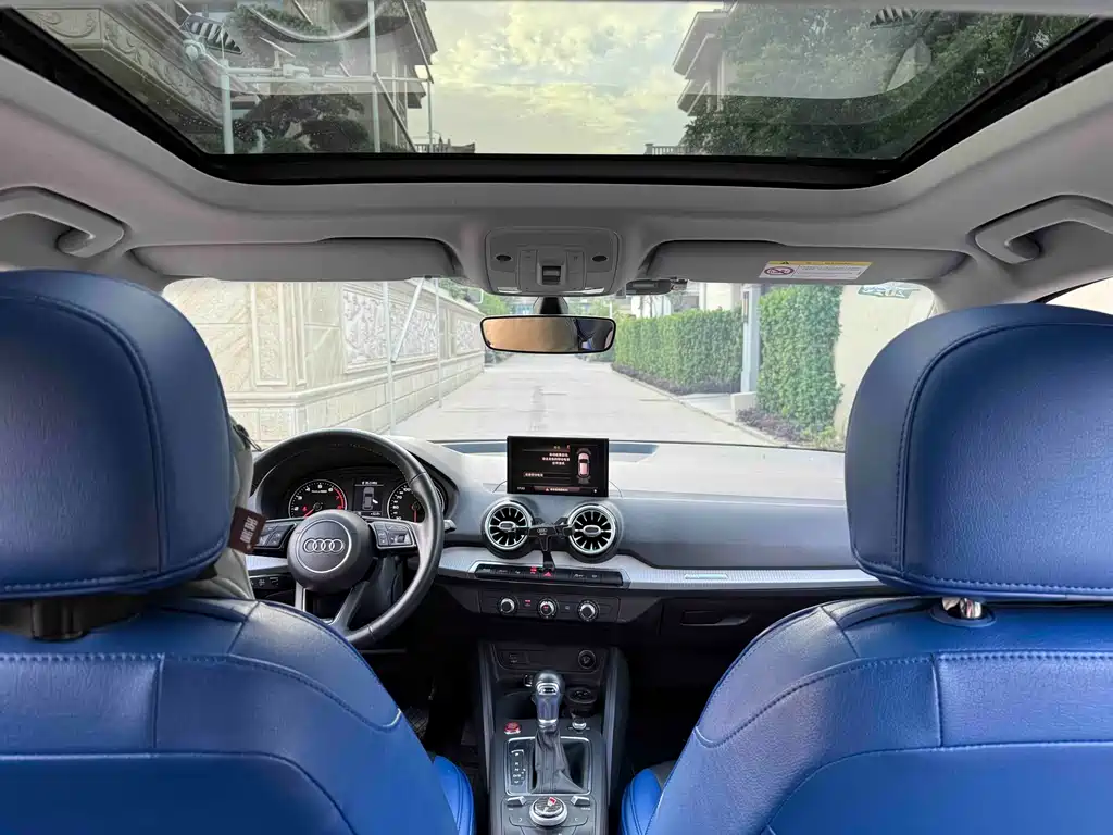 Audi Q2 L 35 TFSI Progressive Dynamic