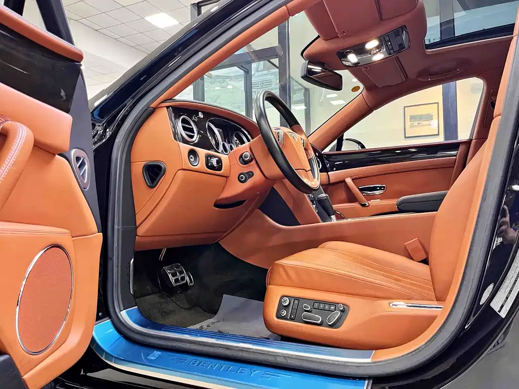 Flying Spur 4.0 T V8 Distinguished