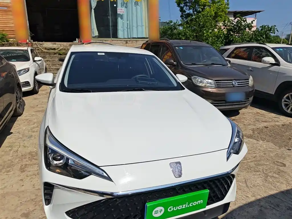 Roewe i5 1.5 L Manual Comfort Enjoyment