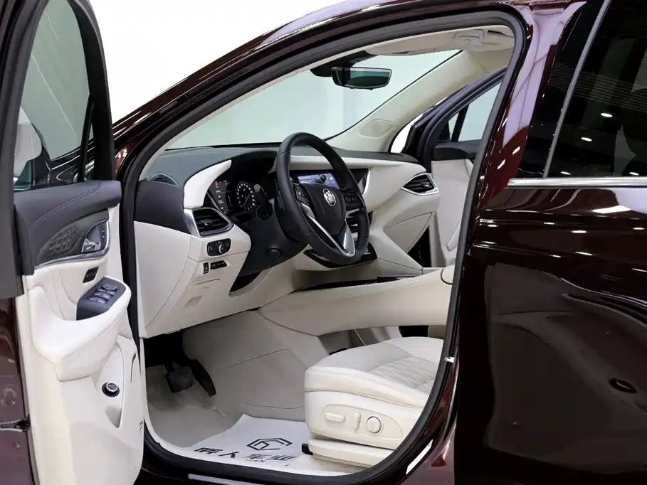 Enclave 652 T 4 WD Avenir Avenir 6-seat