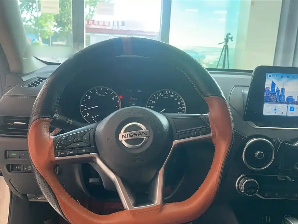 Sylphy 1.6 L XL CVT Joy