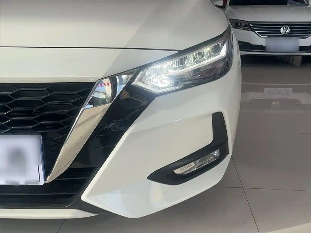 Sylphy 1.6 L XL CVT Joy