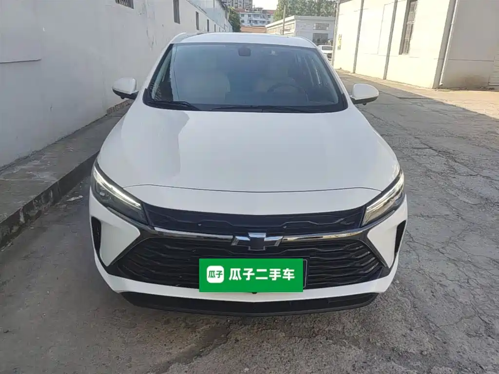 Monza 1.5 L DCT Joy