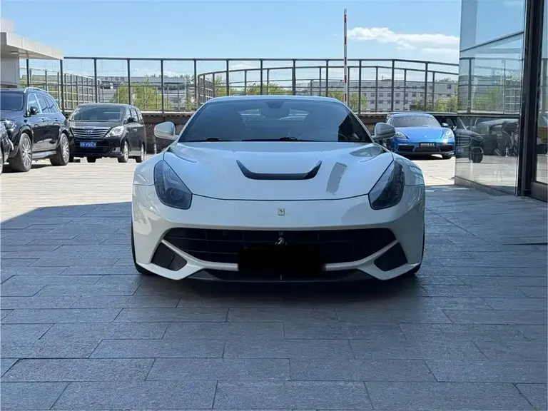 Ferrari F12 berlinetta 6.3 L Standard