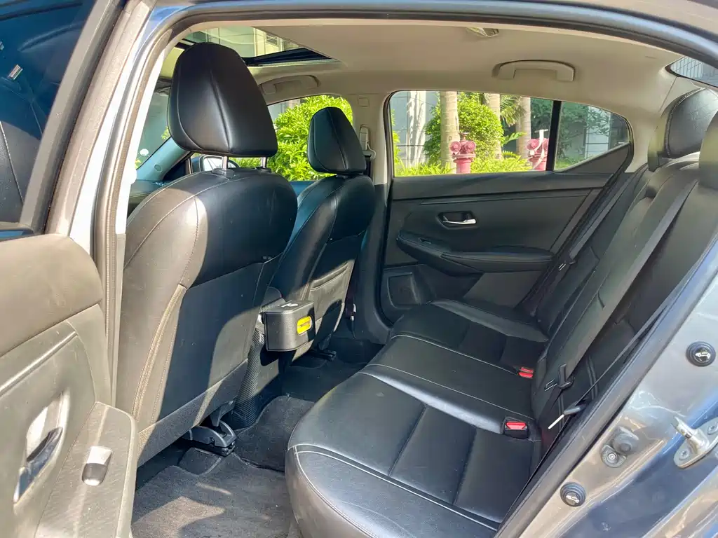 Sylphy 1.6 L XL CVT Joy