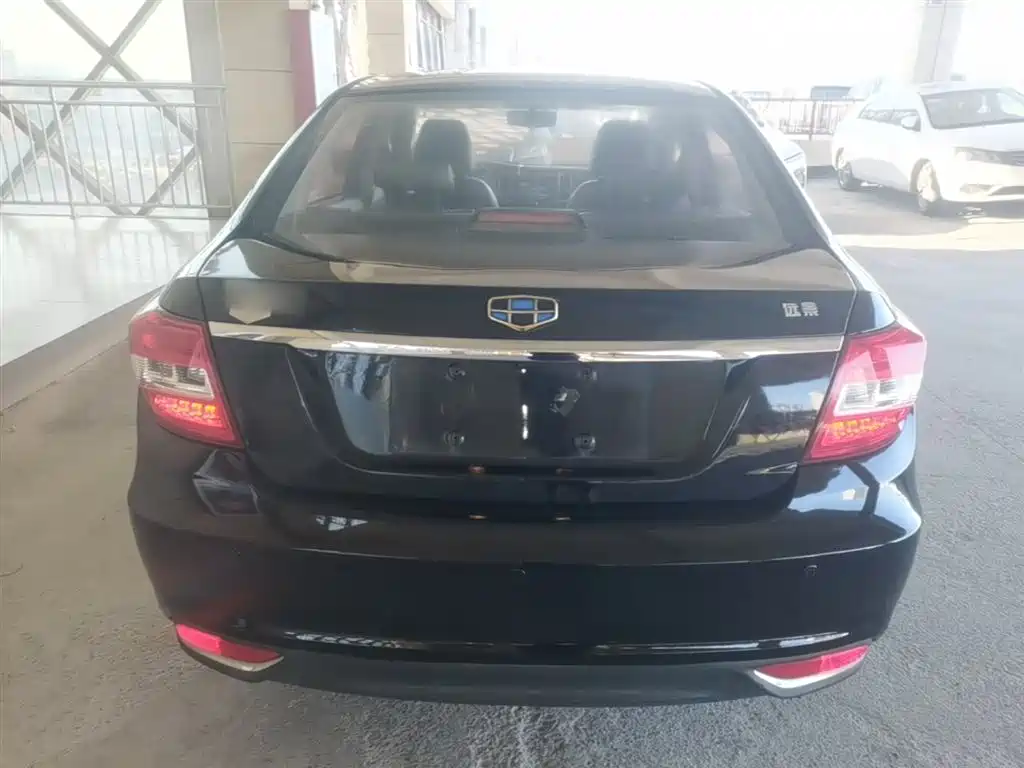 Vision 1.5 L Manual Happy