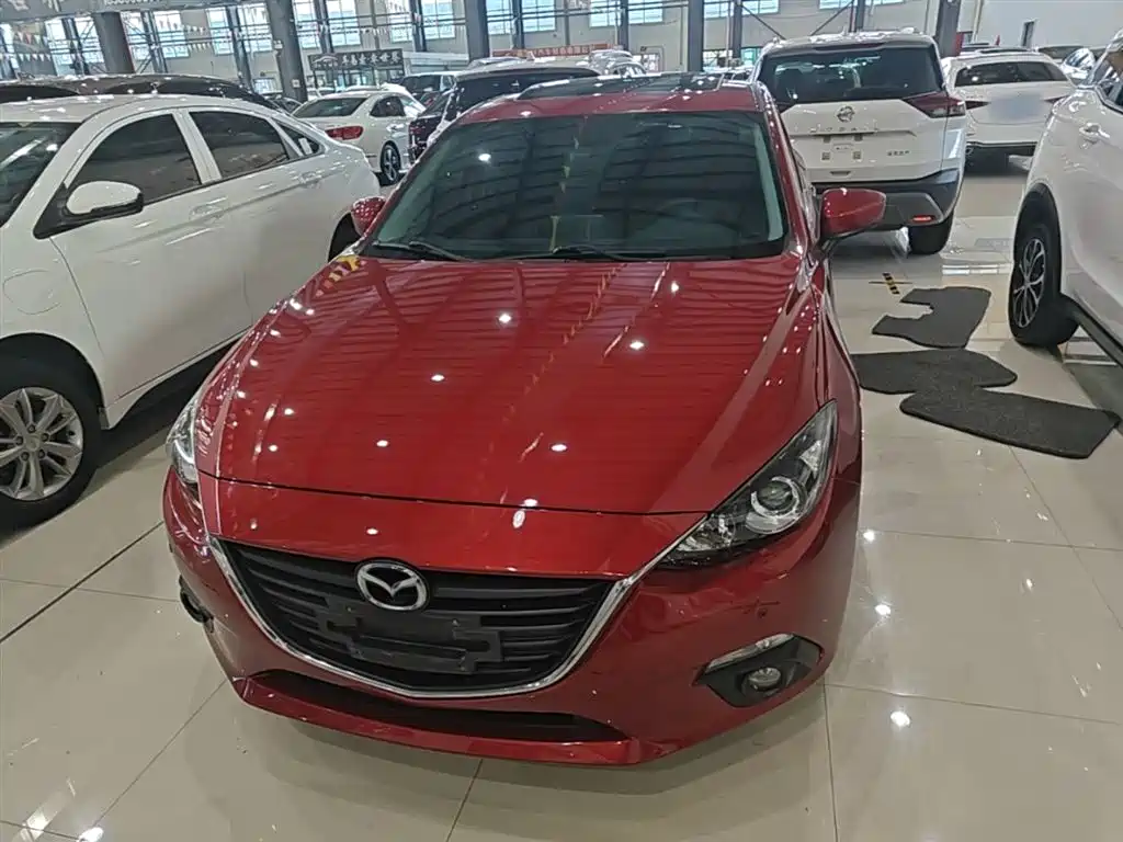 Mazda 3 Axela Sedan 1.5 L Auto Luxury