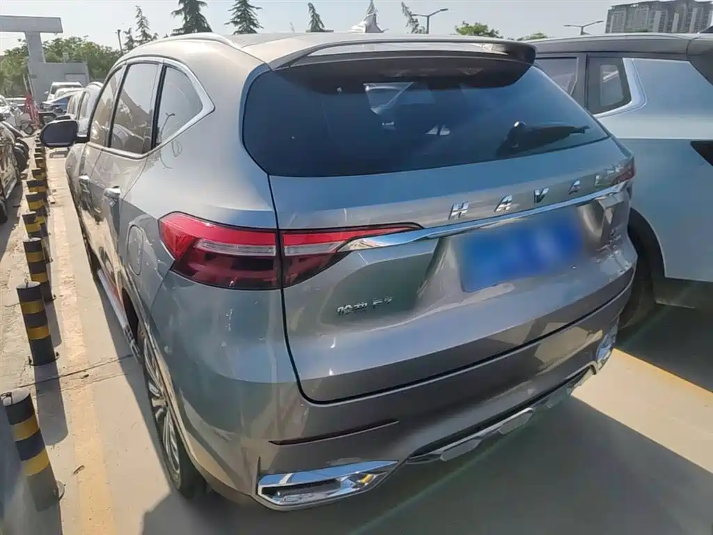 Haval F7 2.0 T 2 WD i