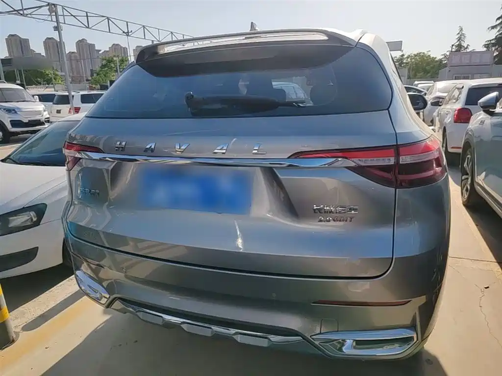 Haval F7 2.0 T 2 WD i