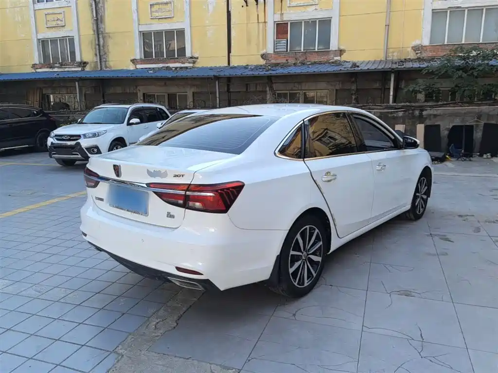 Roewe i6 Classic 20 T Auto Flagship