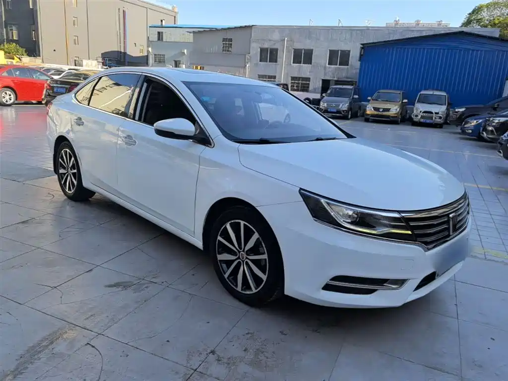 Roewe i6 Classic 20 T Auto Flagship