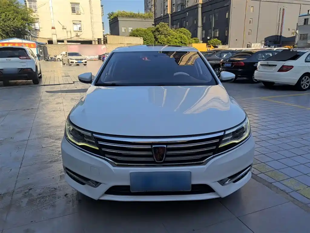 Roewe i6 Classic 20 T Auto Flagship