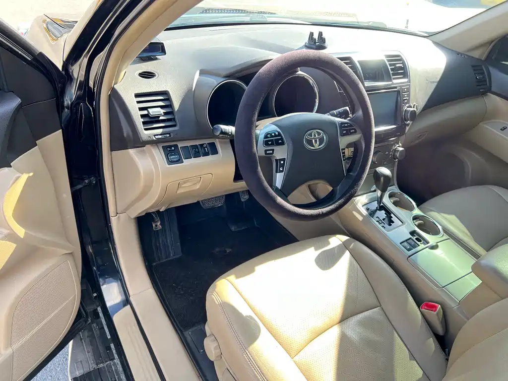 Highlander 3.5 L 4 WD 7-seat Elite