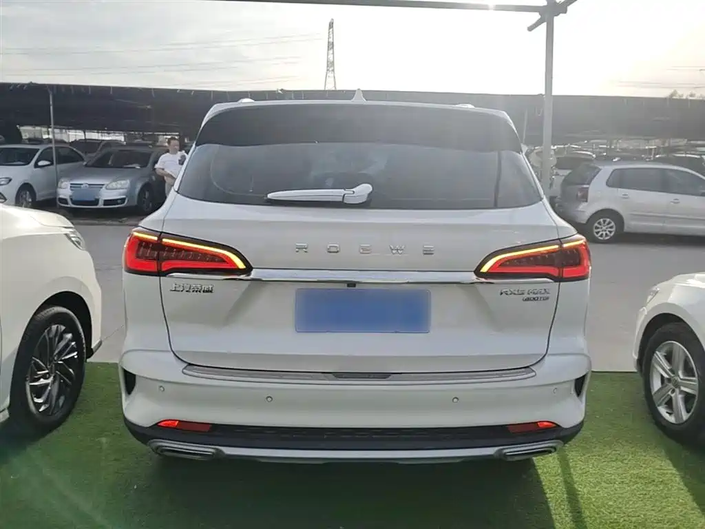 Roewe RX5 MAX 荣威RX5 MAX 2021款 Supreme系列 400 TGI 自动智能座舱尊荣版